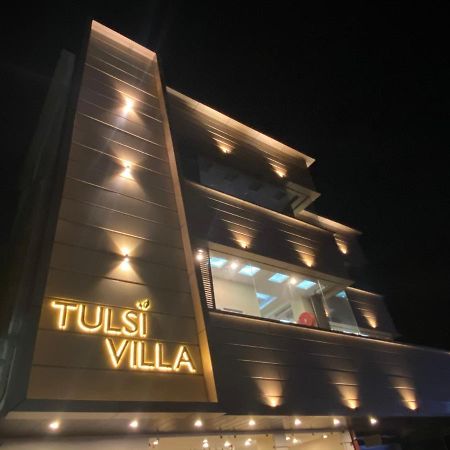 Hotel Tulsi Villa Dehradun Eksteriør bilde