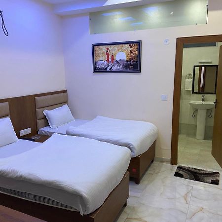 Hotel Tulsi Villa Dehradun Eksteriør bilde