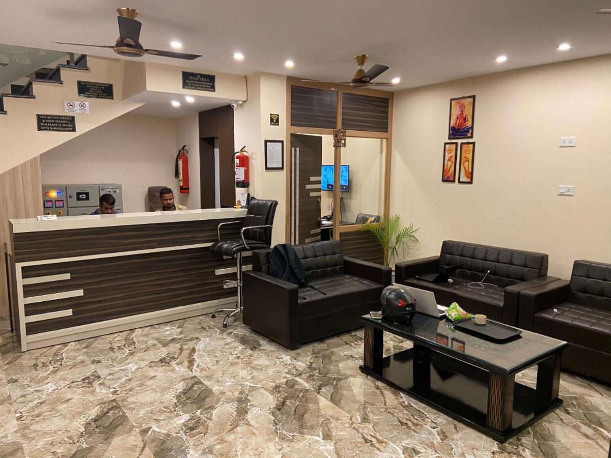 Hotel Tulsi Villa Dehradun Eksteriør bilde