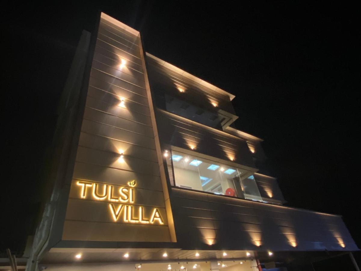 Hotel Tulsi Villa Dehradun Eksteriør bilde